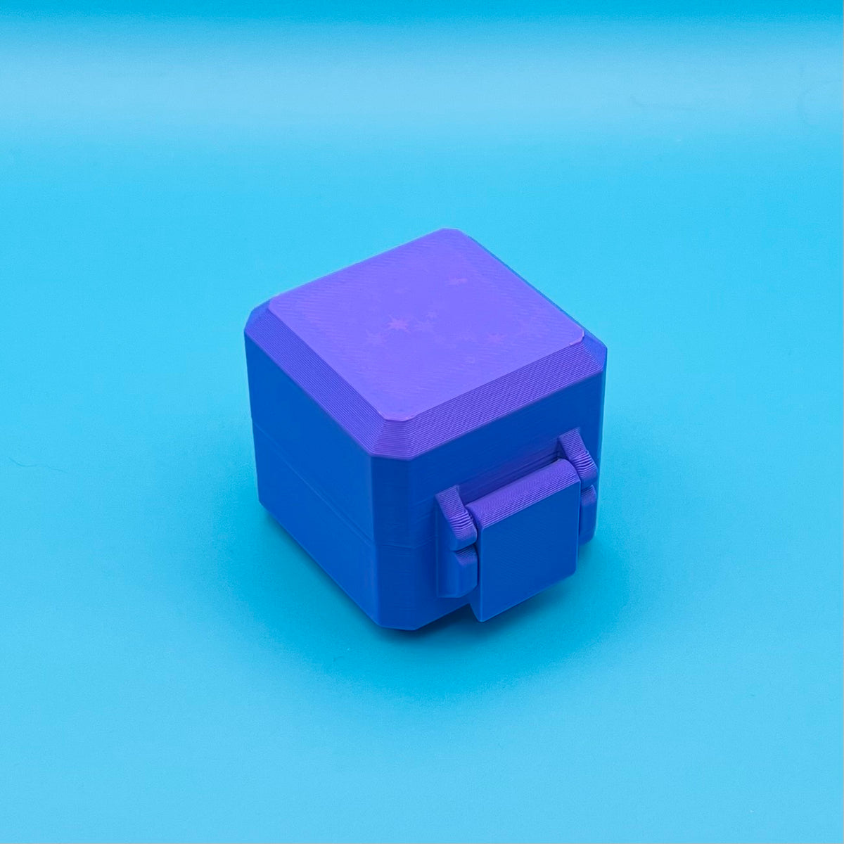 NeeDoh Nice Ice Baby & Case Combo